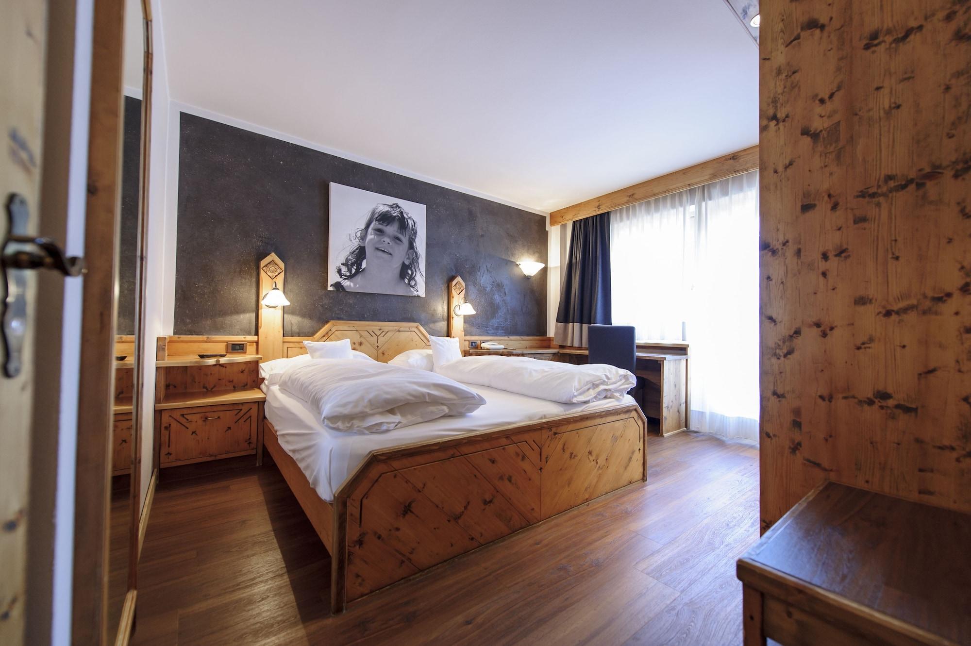 Concordia Hotel 4*